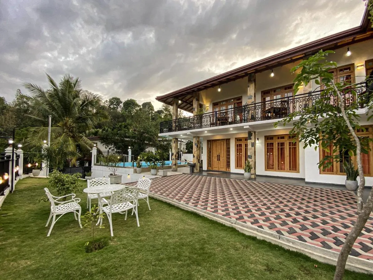 Danisco Leisure Bunglow Kandy 5*,